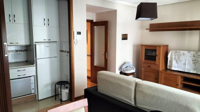 Apartamento en Alquiler en Calle Santo Domingo de Guzman en San Pablo y Santa Marina