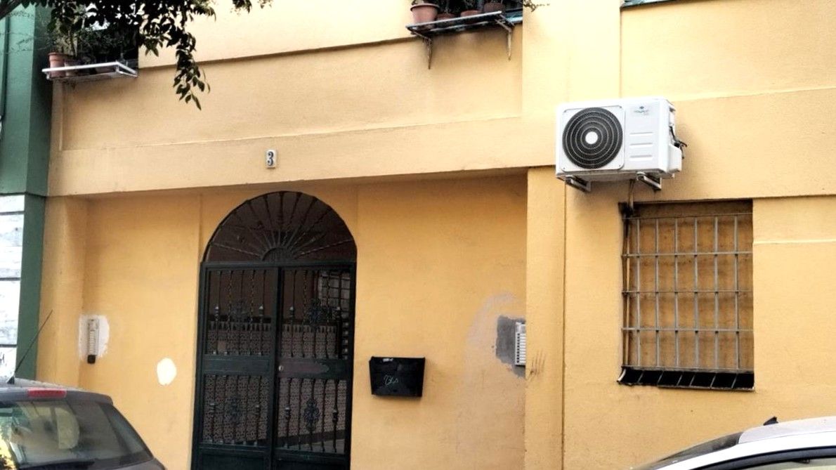 Exterior view of Flat for sale in  Sevilla Capital