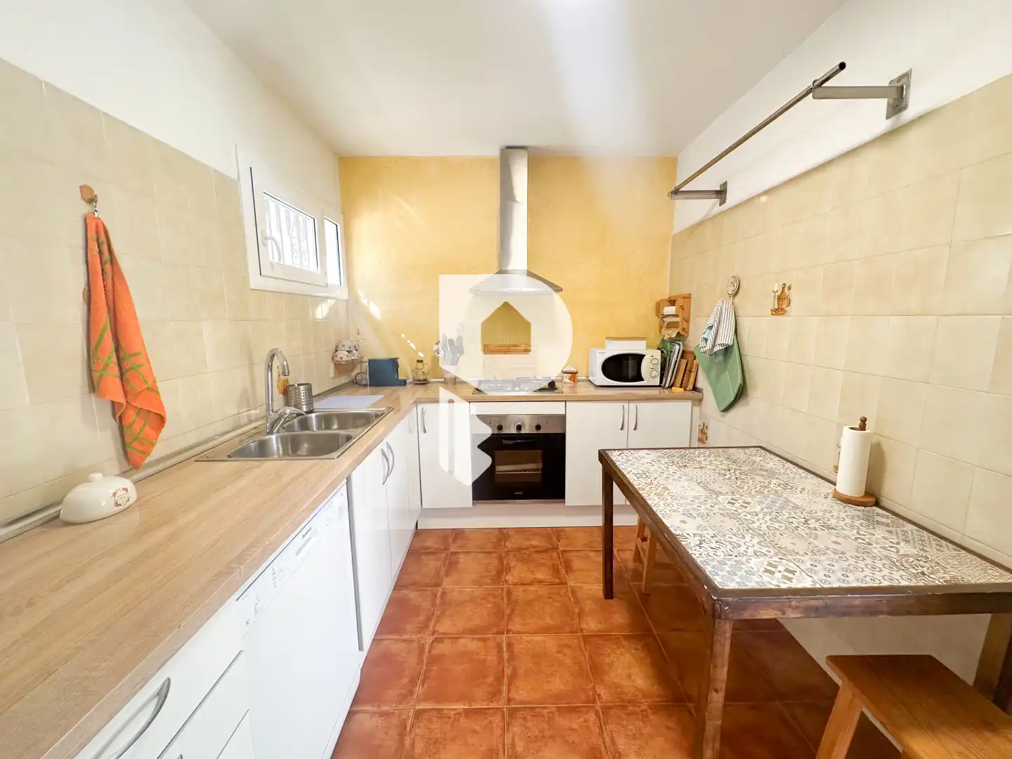 Cuina de Casa o xalet en venda en Esparreguera amb Aire condicionat, Calefacció i Jardí privat