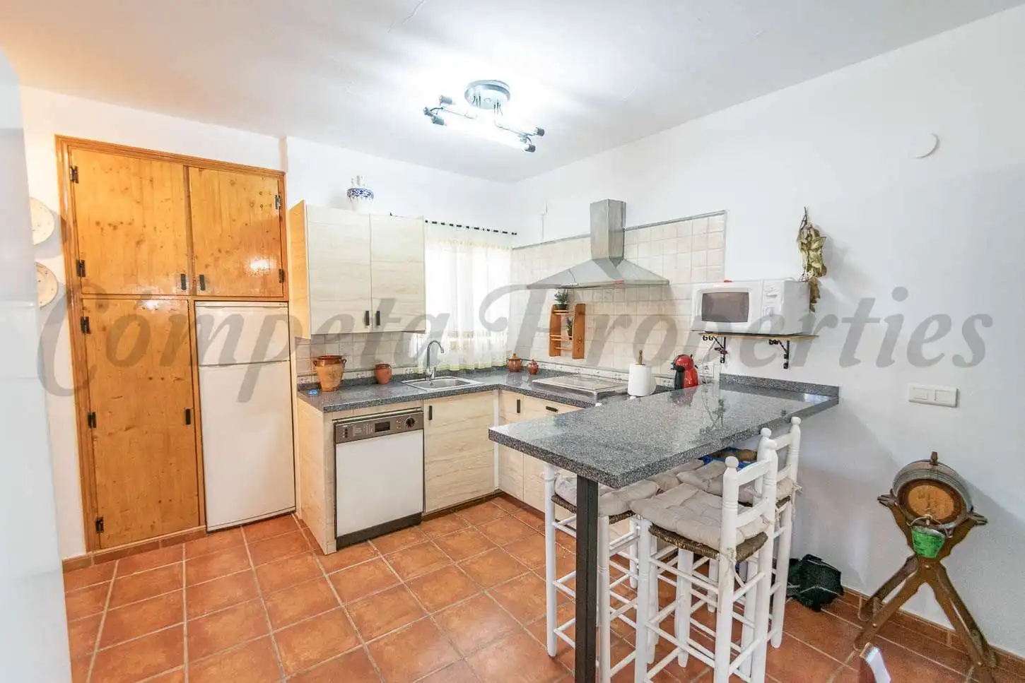 Casa con piscina in vendita a Torrox Pueblo, imagen 3