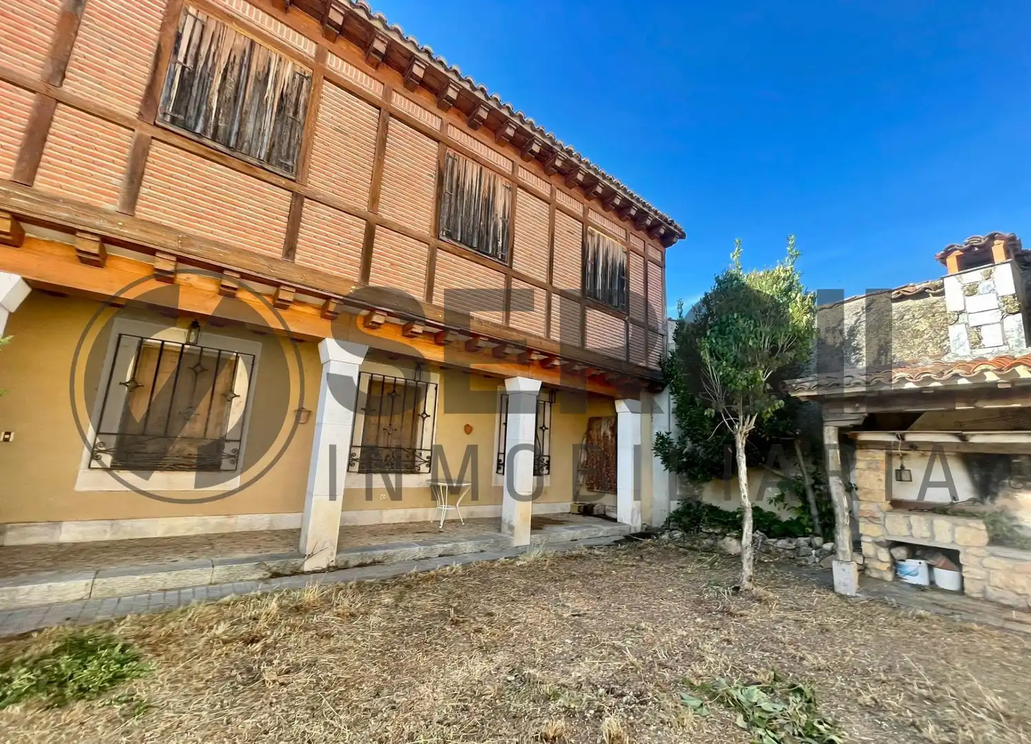 Exterior view of Houses for sale in Brieva  with Heating, Private garden and Storage room