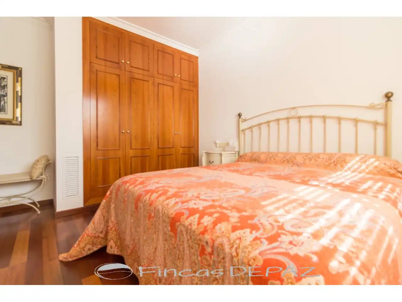 Habitación de Casa o chalet en venta en Castelldefels con Aire acondicionado, Calefacción y Jardín privado