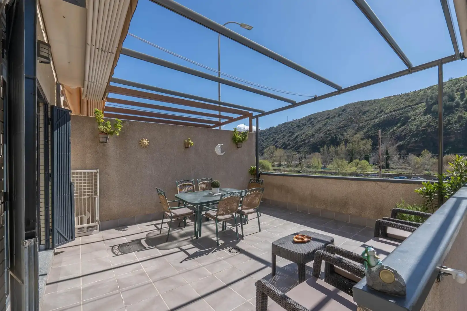 Terrassa de Casa o xalet en venda en Granada amb Calefacció, Terrassa i Traster