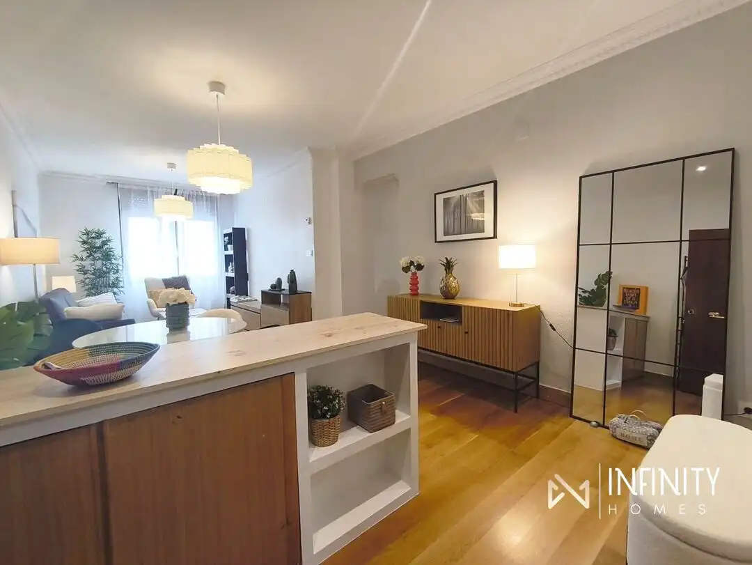 Sala de estar de Piso de alquiler en Bilbao  con Calefacción