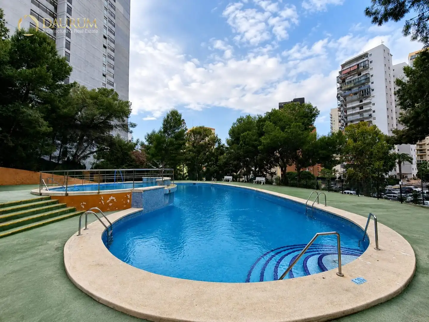 Piscina de Pis en venda en Benidorm amb Aire condicionat, Terrassa i Piscina