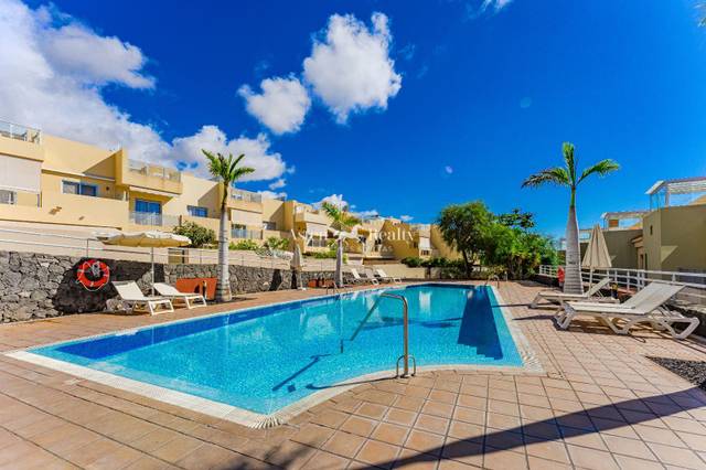 Casa adosada en Venta en Alcalde Pedro Acevedo Bisshopp, 15 en Puerto de Santiago