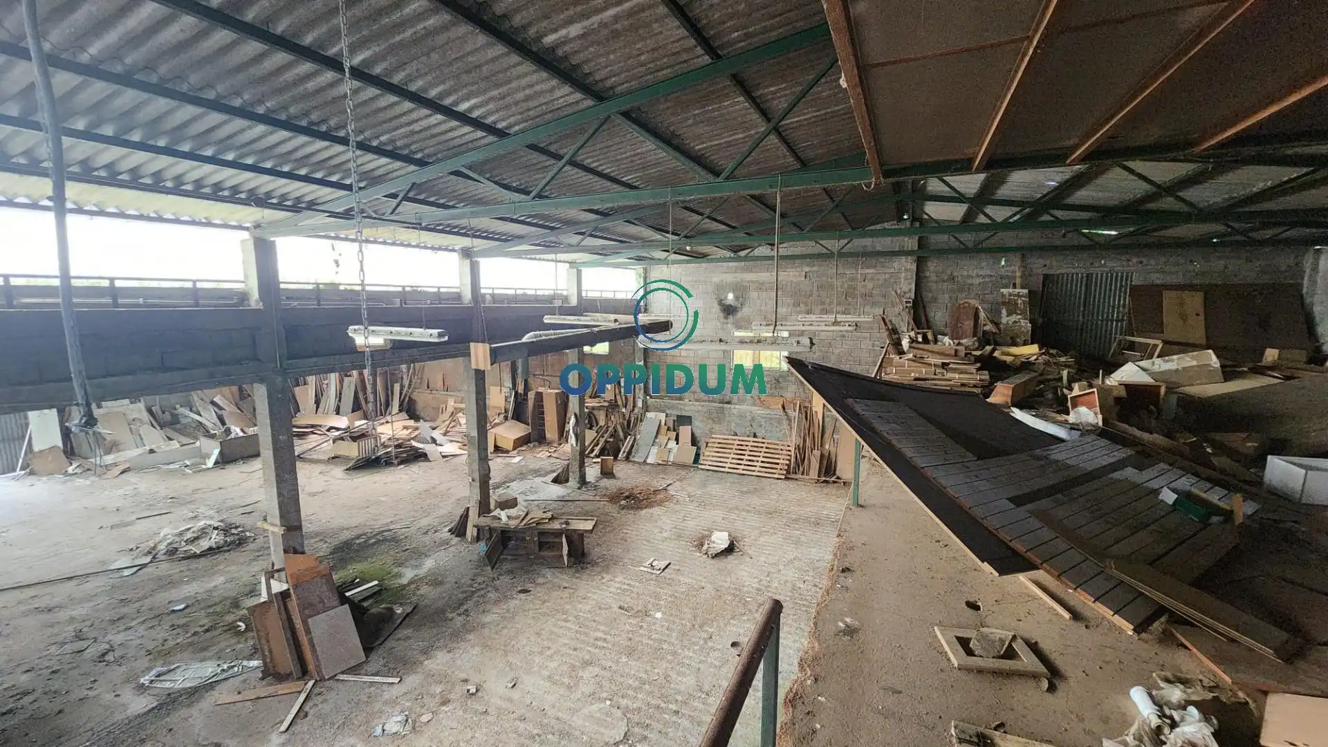 Industrial buildings for sale in Touro