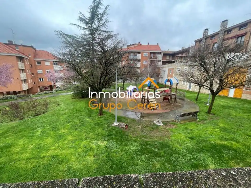 Houses for sale in Calle Arrabal, 24, Navarrete