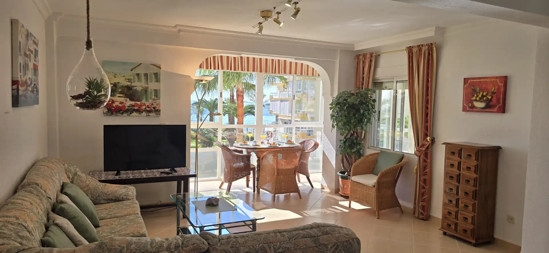 Wohnzimmer von Wohnung zur Miete in Algarrobo mit Klimaanlage, Heizung und Terrasse