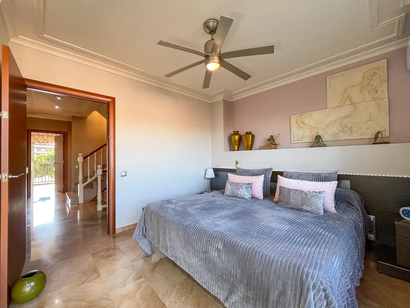 Habitación de Casa adosada en venta en Mataró con Aire acondicionado, Calefacción y Jardín privado