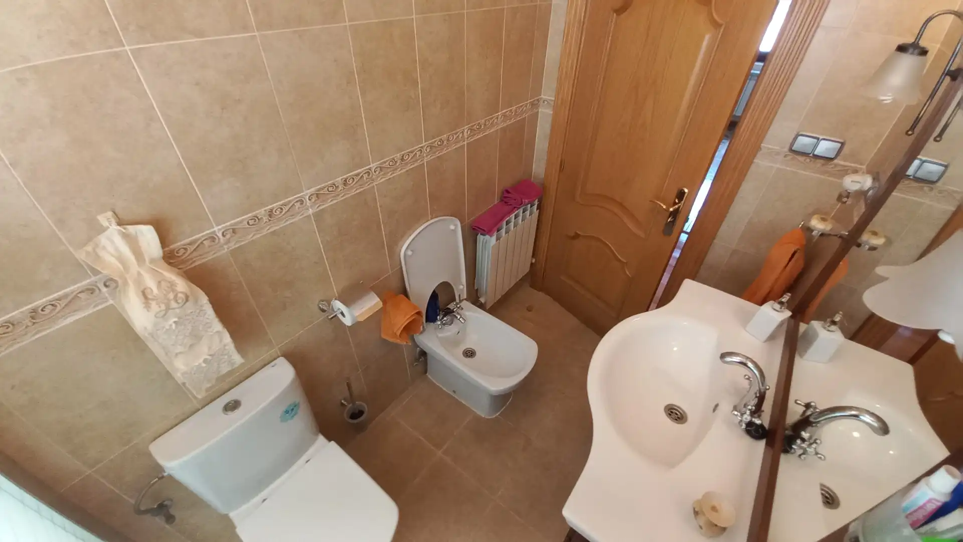 Bany de Casa o xalet en venda en Andavías