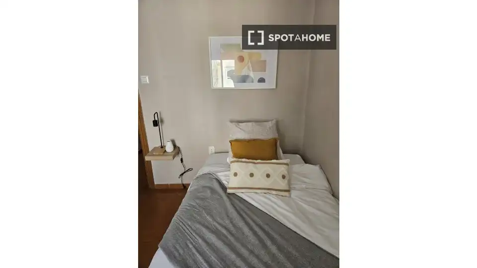 Habitación en Trinitat