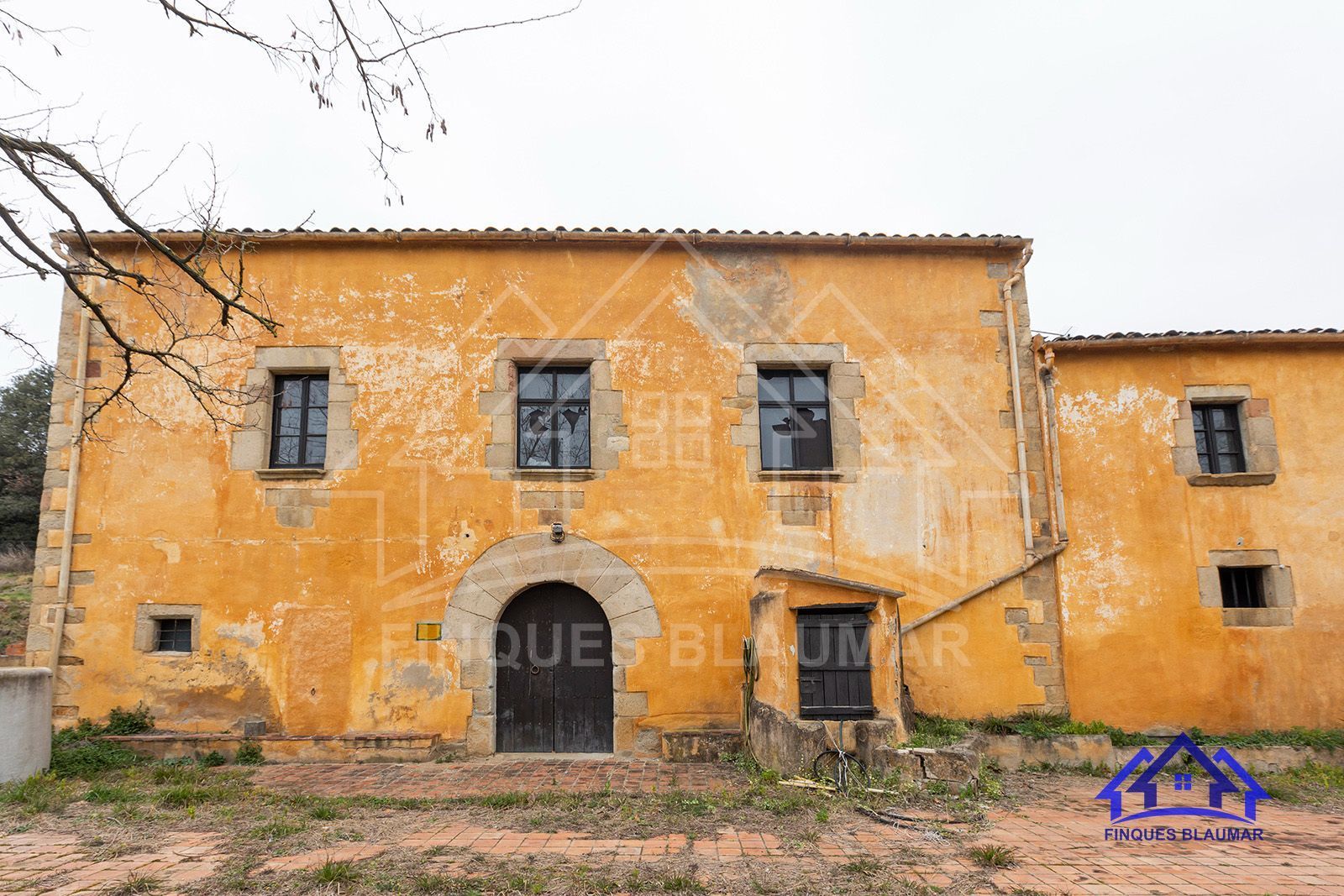 Vista exterior de Finca rústica en venda en Breda amb Jardí privat i Traster