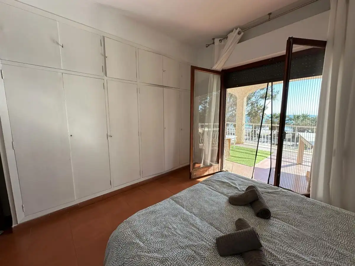 Habitación de Casa o chalet en venta en Benicasim / Benicàssim con Aire acondicionado, Calefacción y Terraza