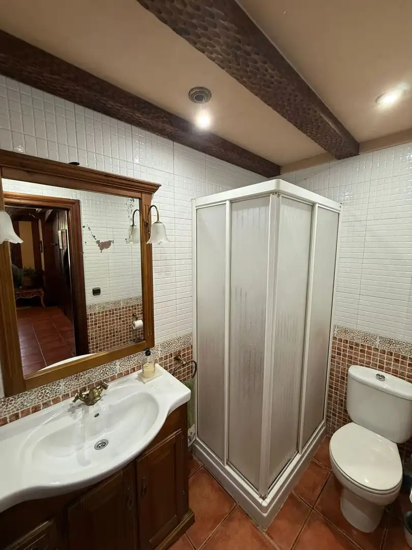 Baño de Casa o chalet en venta en Valle de Mena con Calefacción, Terraza y Trastero