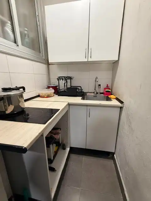 Cuina de Estudi en venda en L'Hospitalet de Llobregat amb Aire condicionat
