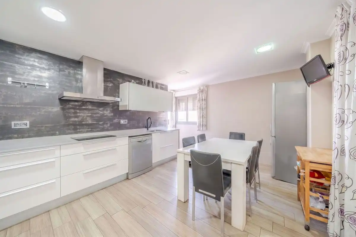 Ático con terraza en venta en Calle Lérida, imagen 14