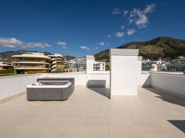 Àtic amb piscina en venda a FUENGIROLA 6