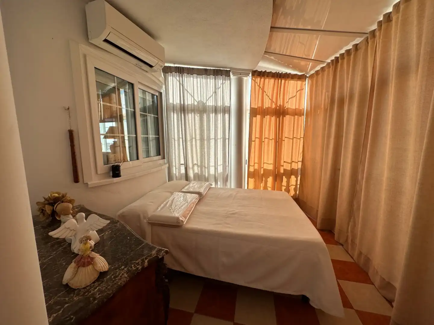 Dormitori de Casa o xalet en venda en Alcalà de Xivert amb Piscina