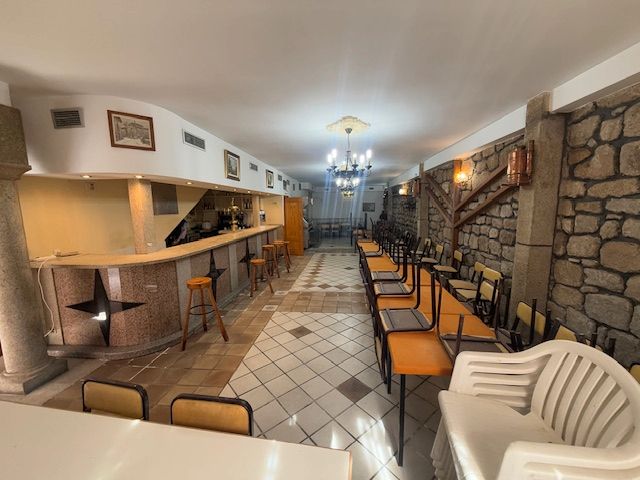 Local en venda en Valdemorillo amb Terrassa
