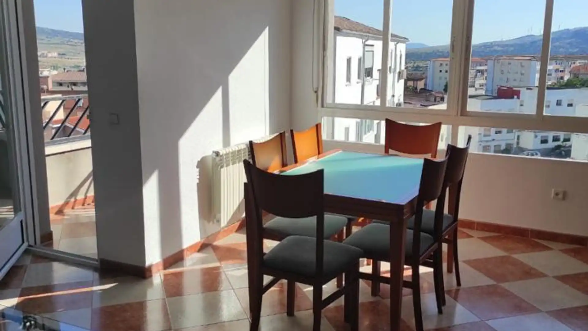 Piso de alquiler en San Antón, Los Pinos - El Pilar