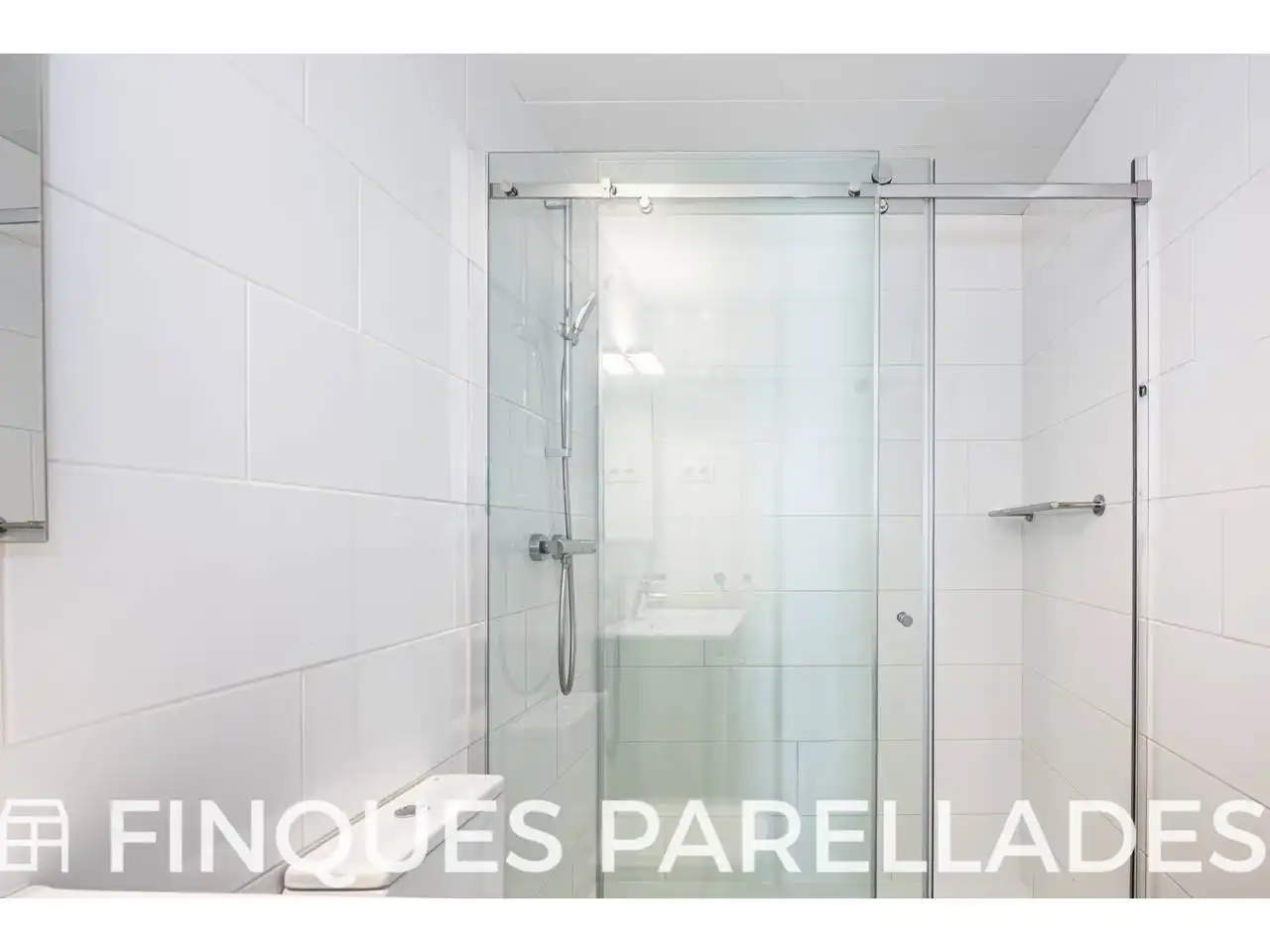 Baño de Piso en venta en Sitges con Aire acondicionado, Calefacción y Jardín privado