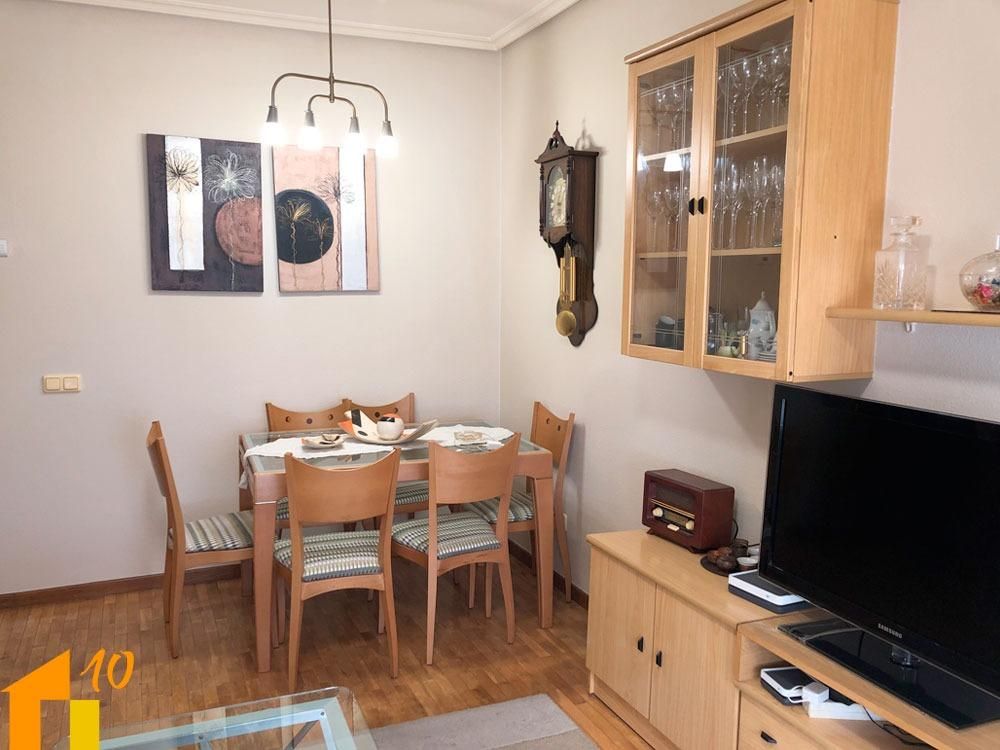 Dining room of Apartment for sale in Burgos Capital  with Heating, Terrace and Storage room