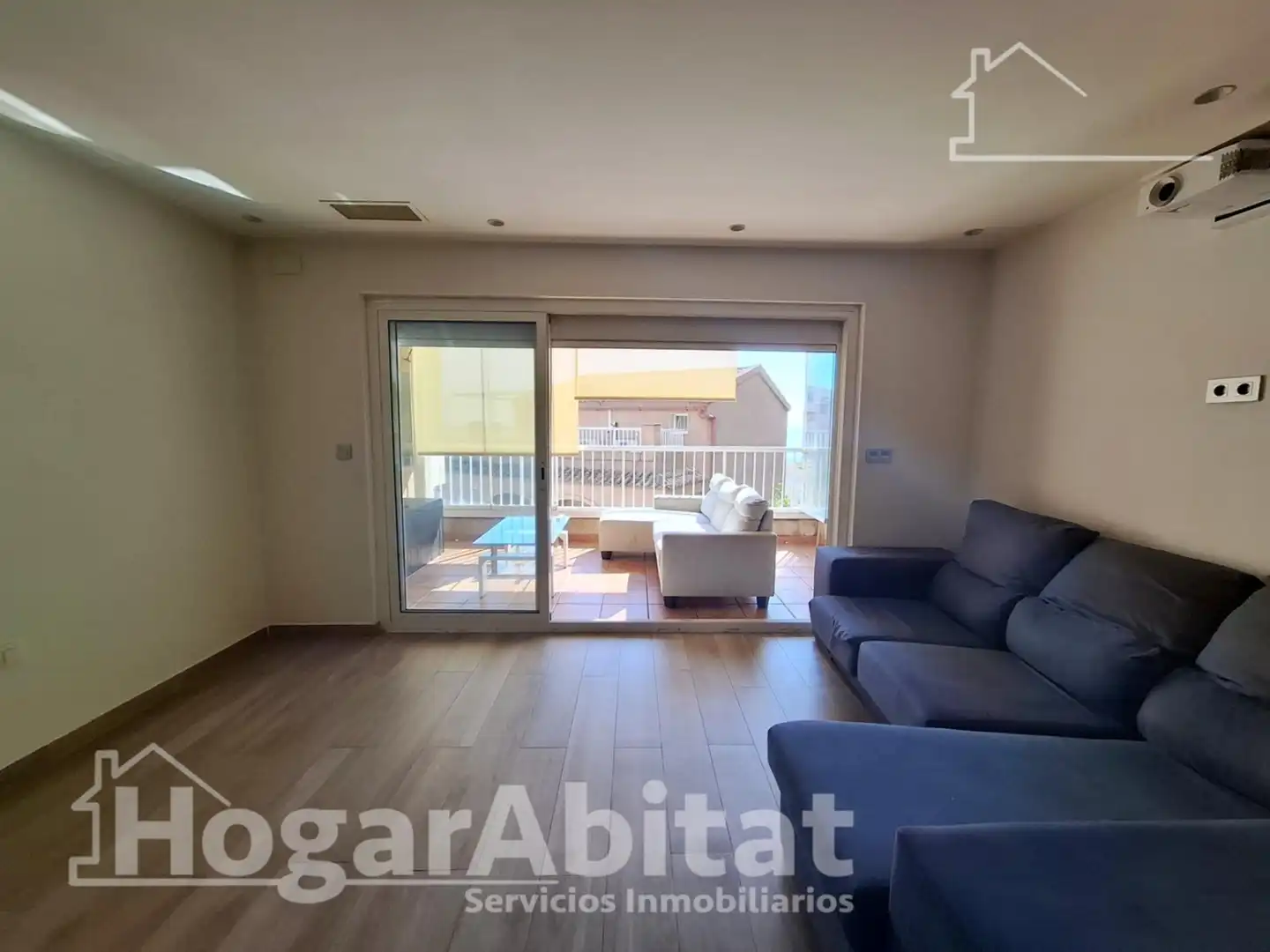 Living room of Flat for sale in Cullera  with Air Conditioner, Heating and Terrace