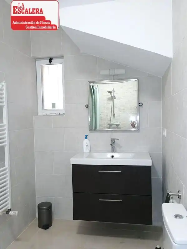 Baño de Casa o chalet en venta en Castalla con Aire acondicionado, Calefacción y Jardín privado