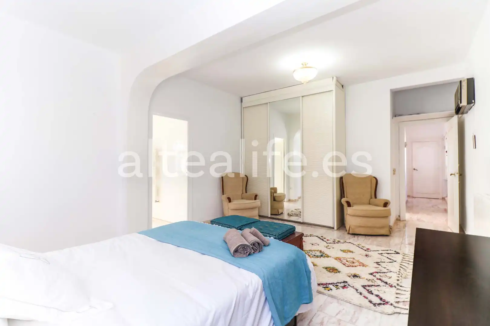 Bedroom of Houses for sale in L'Alfàs del Pi  with Air Conditioner, Heating and Private garden