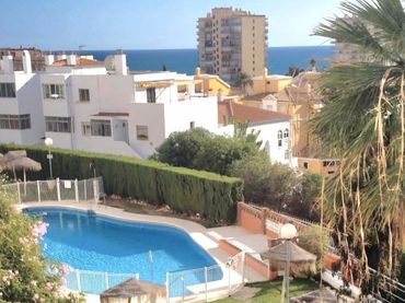Apartamento con piscina en venta en Parque de la Paloma