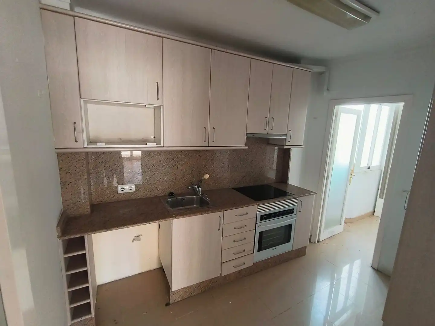 Flat with lift for sale in Passatge Particular de Santa Catalina de Sena 11, imagen 5