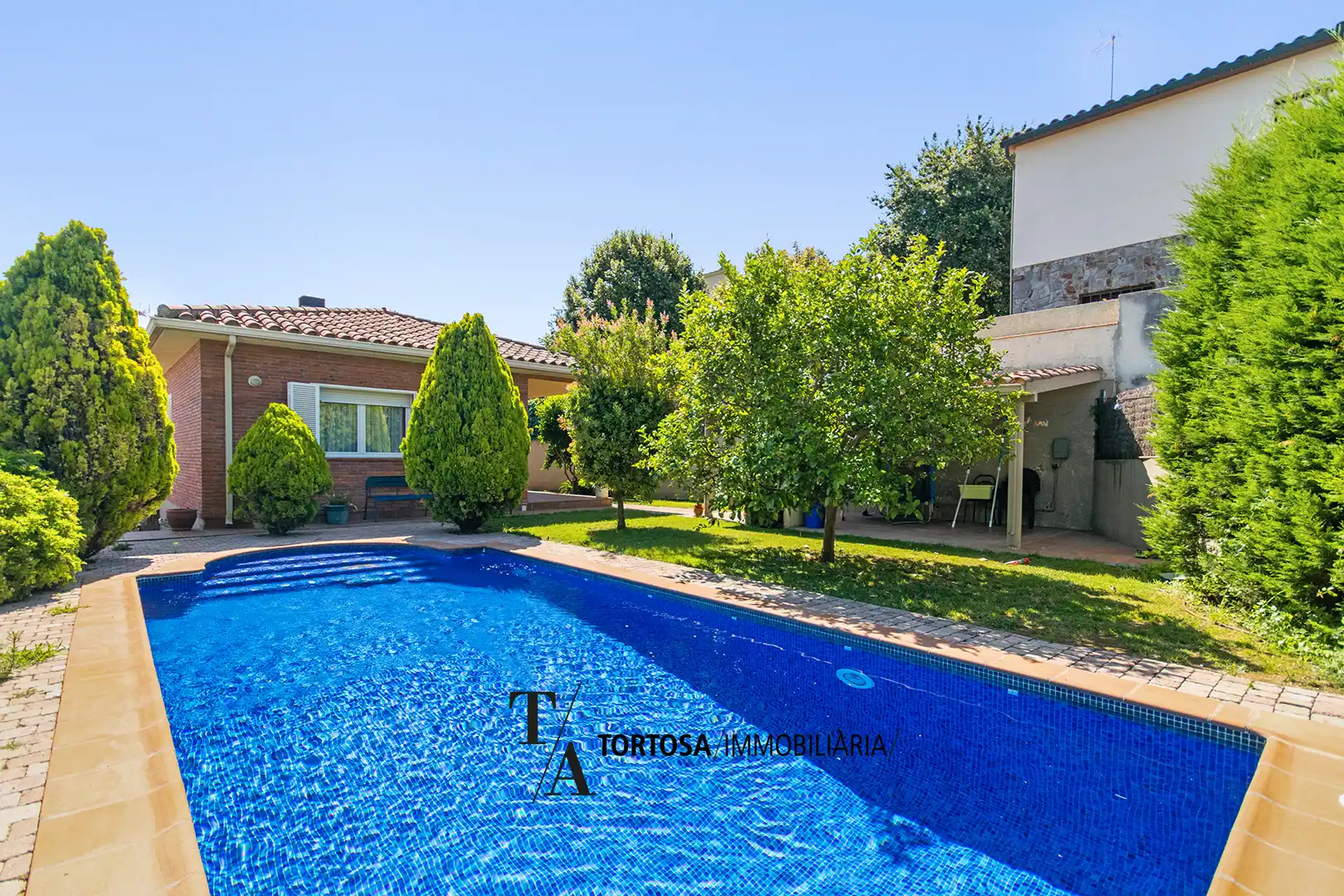 Villa mit Pool zum Verkauf in Valldoreix
