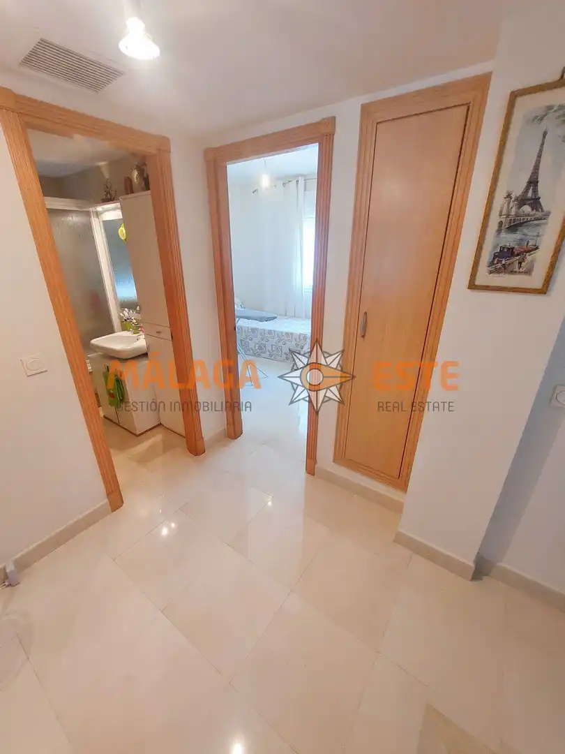 Dormitori de Casa o xalet en venda en Vélez-Málaga amb Terrassa i Traster