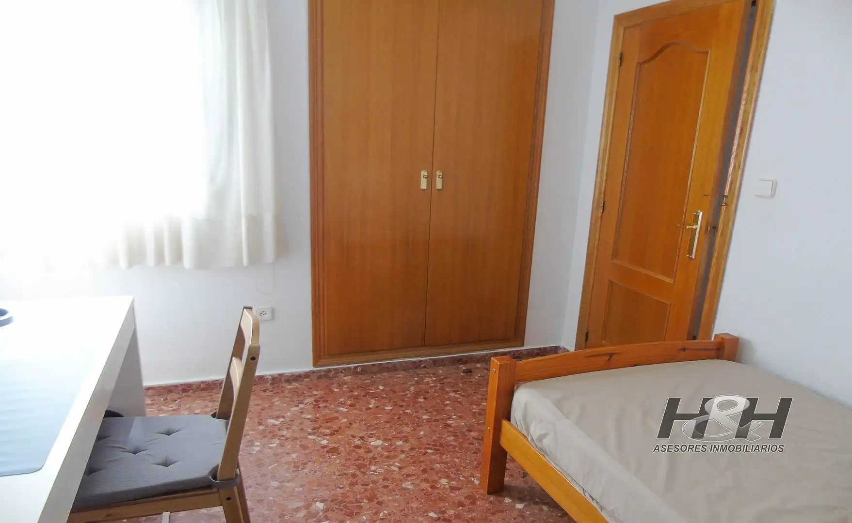 Habitación de Piso de alquiler en Burjassot con Terraza
