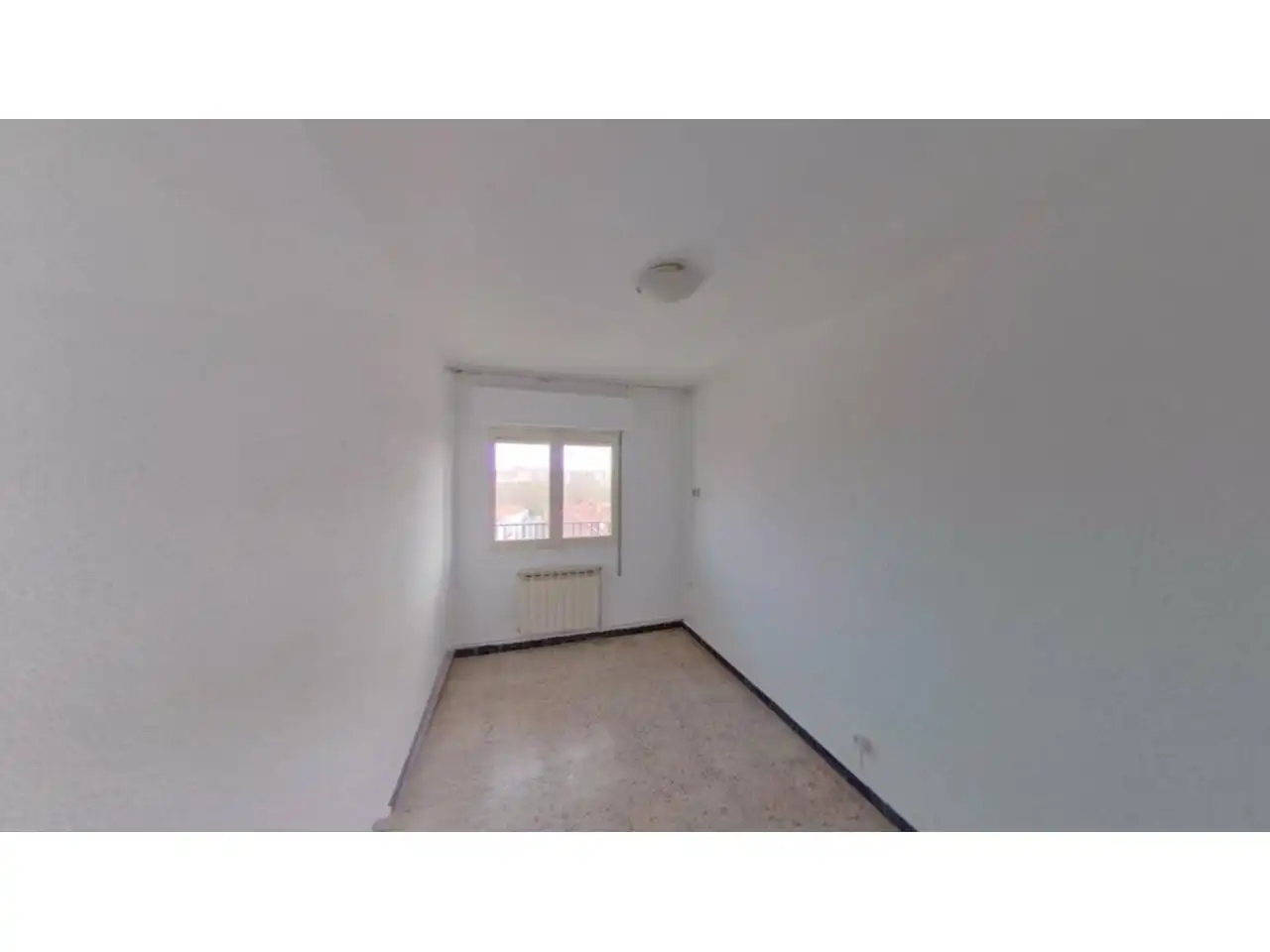 Bedroom of Flat for sale in Zaragoza