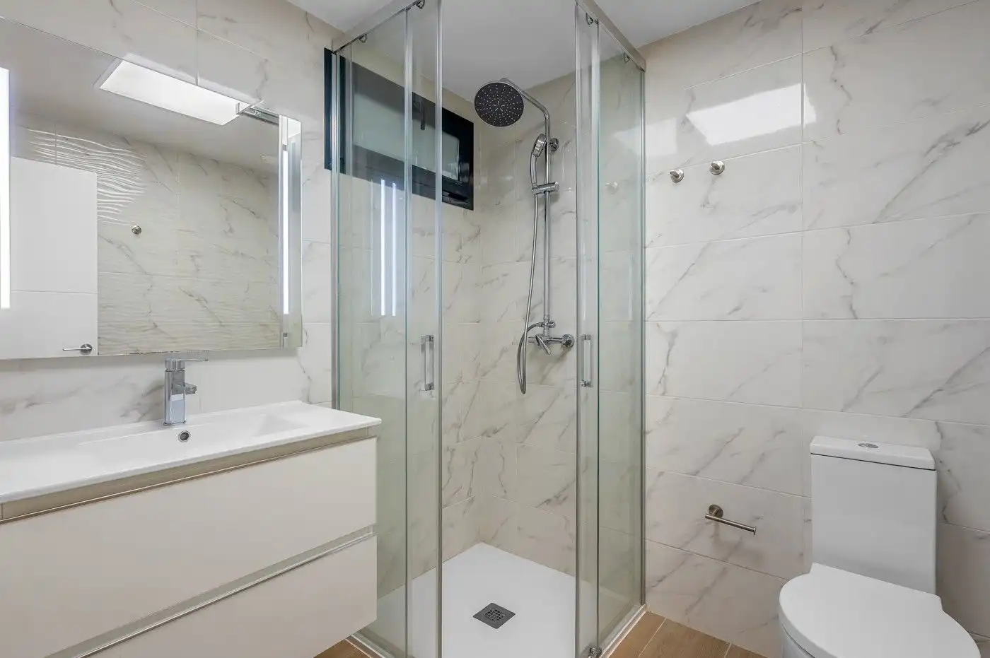 Apartment with pool for sale in Calle  Revoltosa, imagen 25