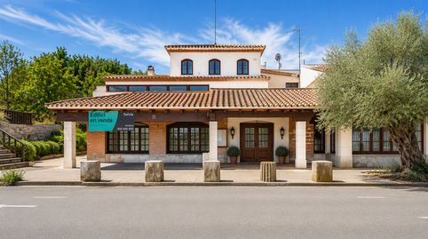 Solvia Inmobiliaria  Edificio Borges Blanques Les