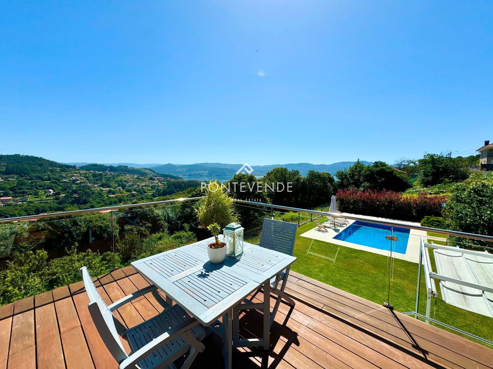 Garden of House or chalet for sale in Vilaboa  with Air Conditioner, Private garden and Terrace
