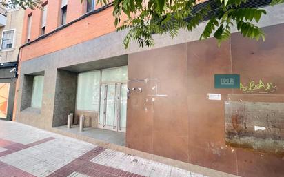 Exterior view of Premises for sale in  Sevilla Capital