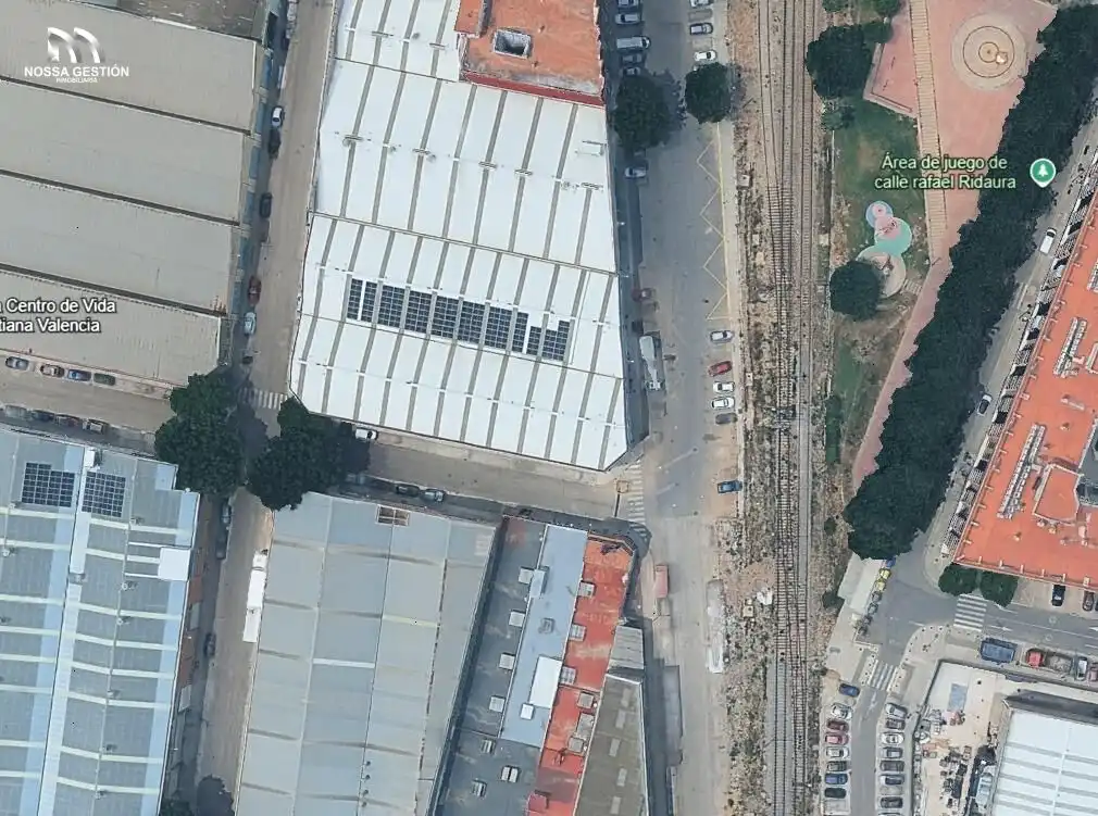 Nau industrial en venda en Benetússer