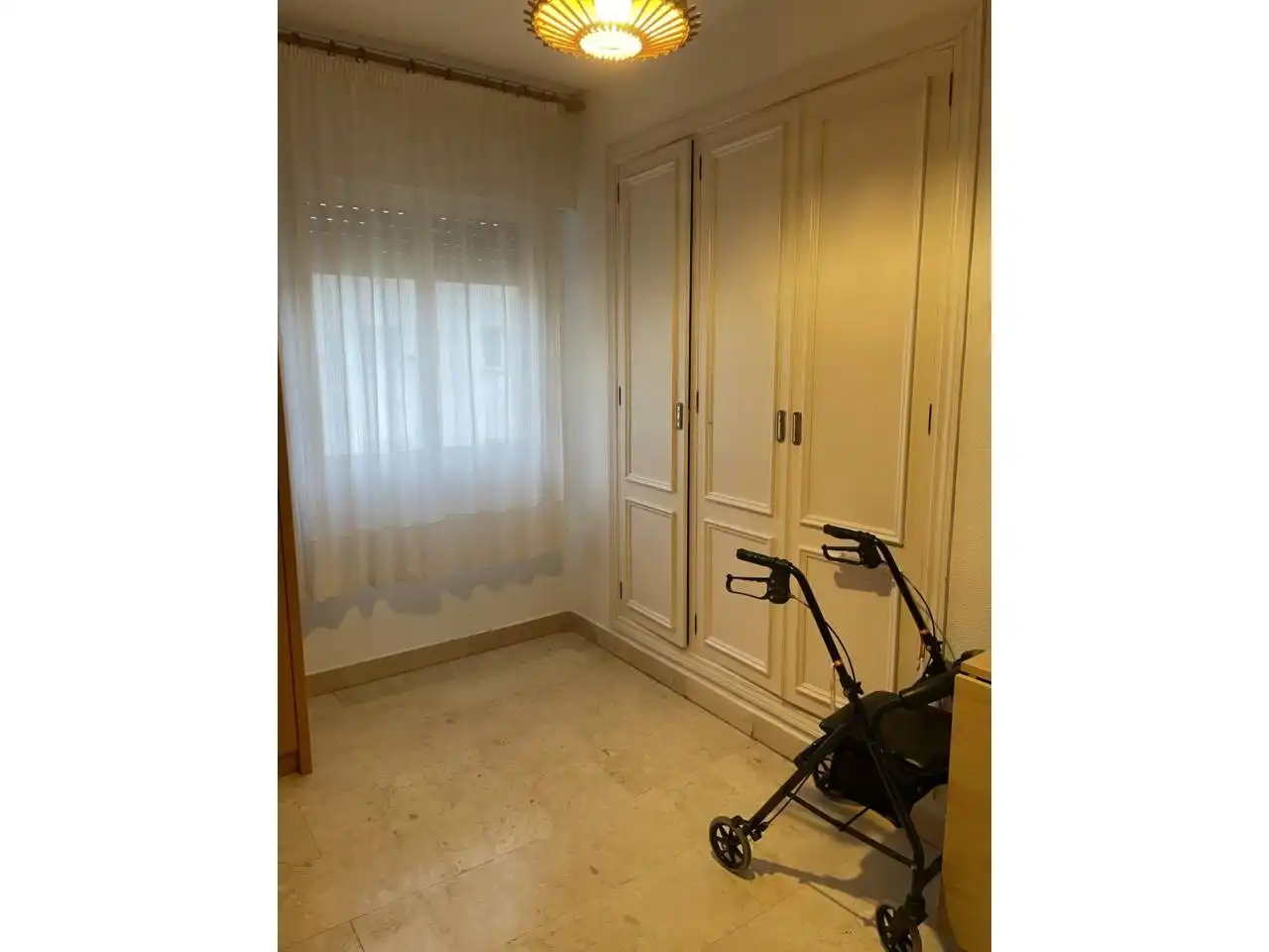 Habitación de Piso en venta en Badajoz con Aire acondicionado, Terraza y Trastero