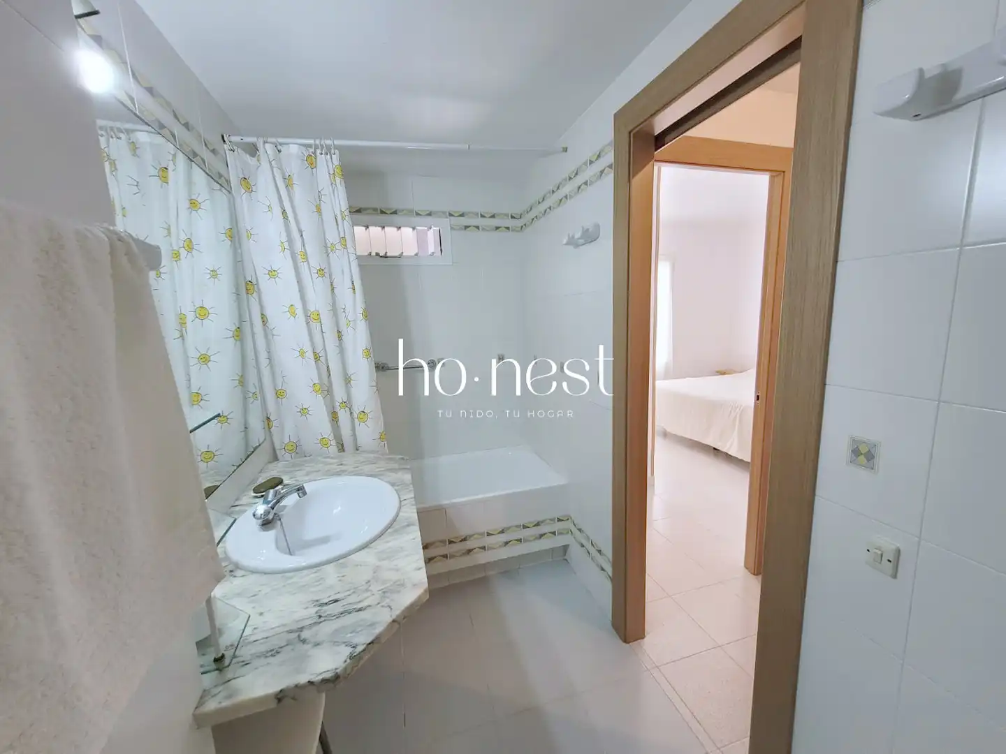 Badezimmer von Erdgeschoss zum Verkauf in El Vendrell mit Terrasse, Abstellraum und Gemeinschaftspool