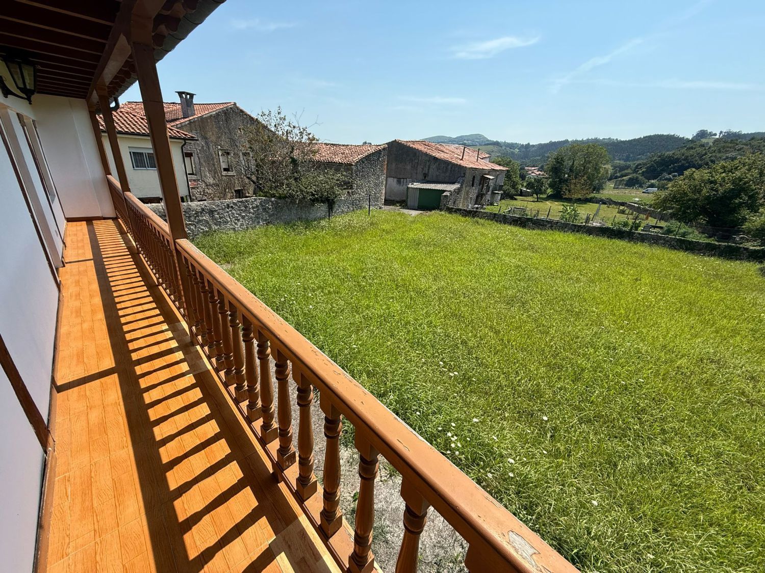 Terrassa de Casa o xalet en venda en Entrambasaguas amb Calefacció, Terrassa i Balcó