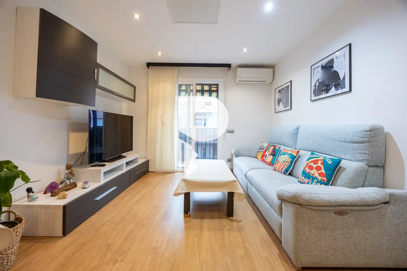 Wohnzimmer von Wohnung zum Verkauf in Sant Vicenç Dels Horts mit Klimaanlage, Heizung und Parkett