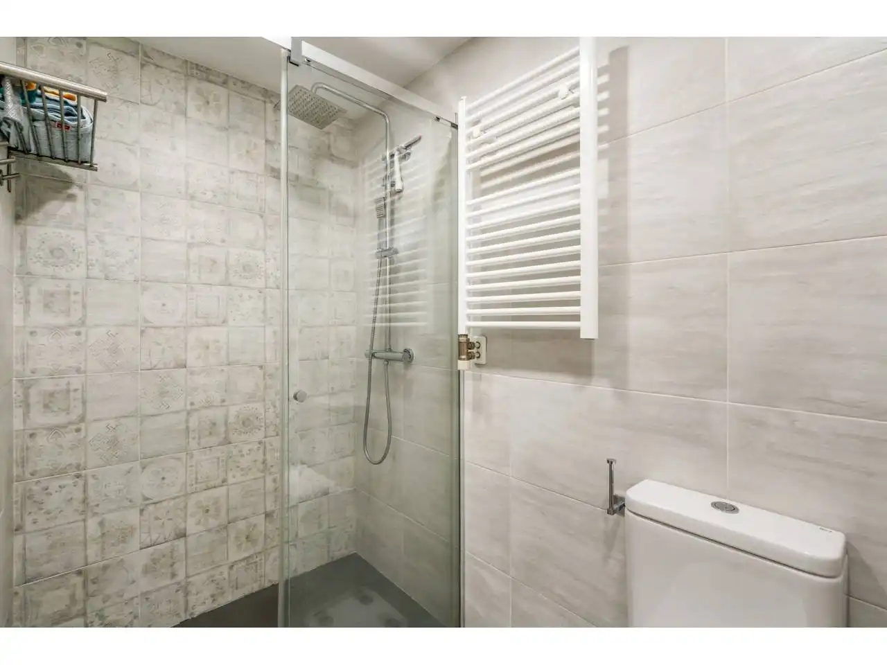 Baño de Piso en venta en Sabadell con Aire acondicionado, Calefacción y Balcón