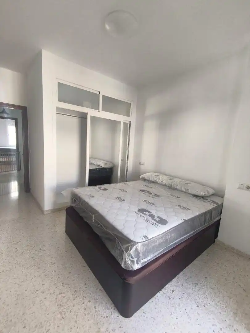 Habitación de Dúplex en venta en Avenida de Rota