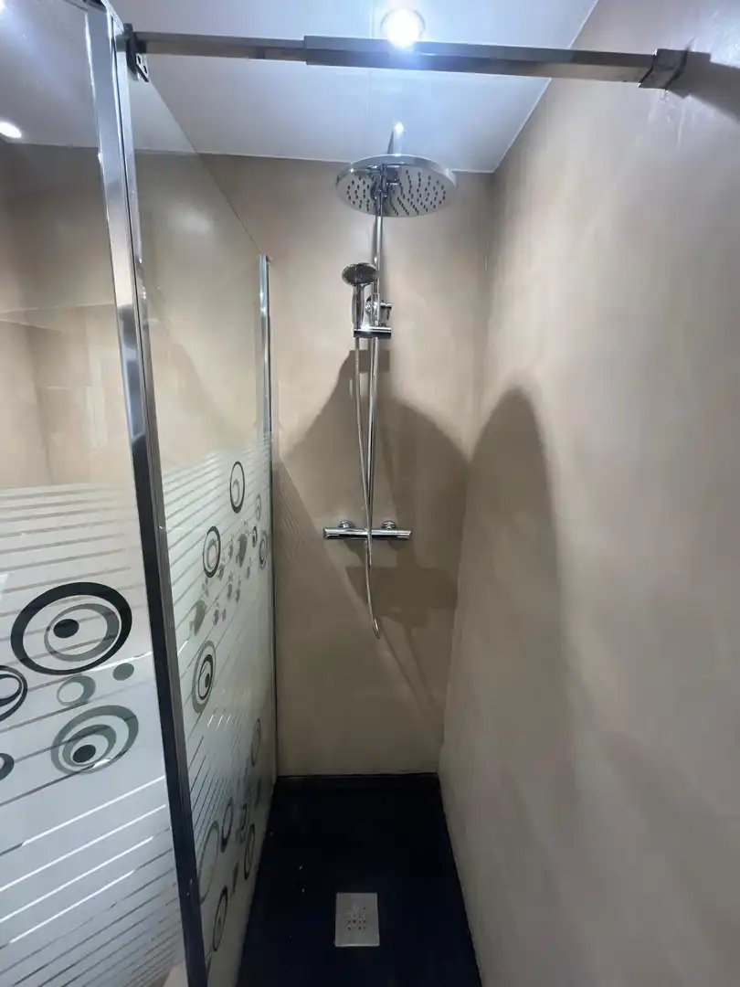 Baño de Piso de alquiler en Girona con Terraza