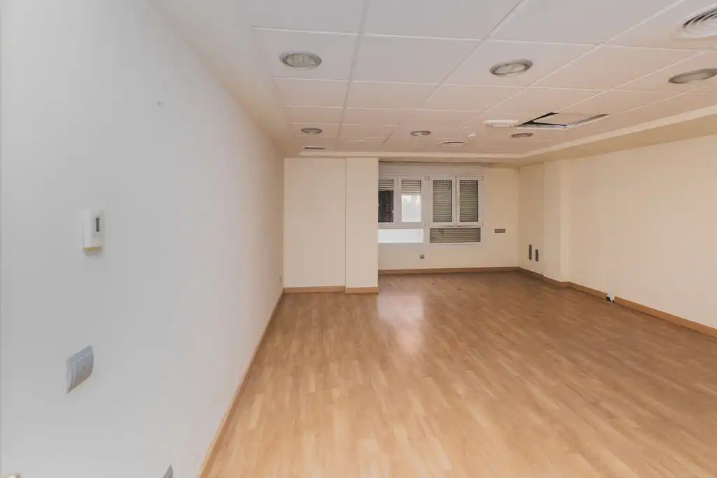 Oficina con ascensor en venta en Av. de la Estación, imagen 15