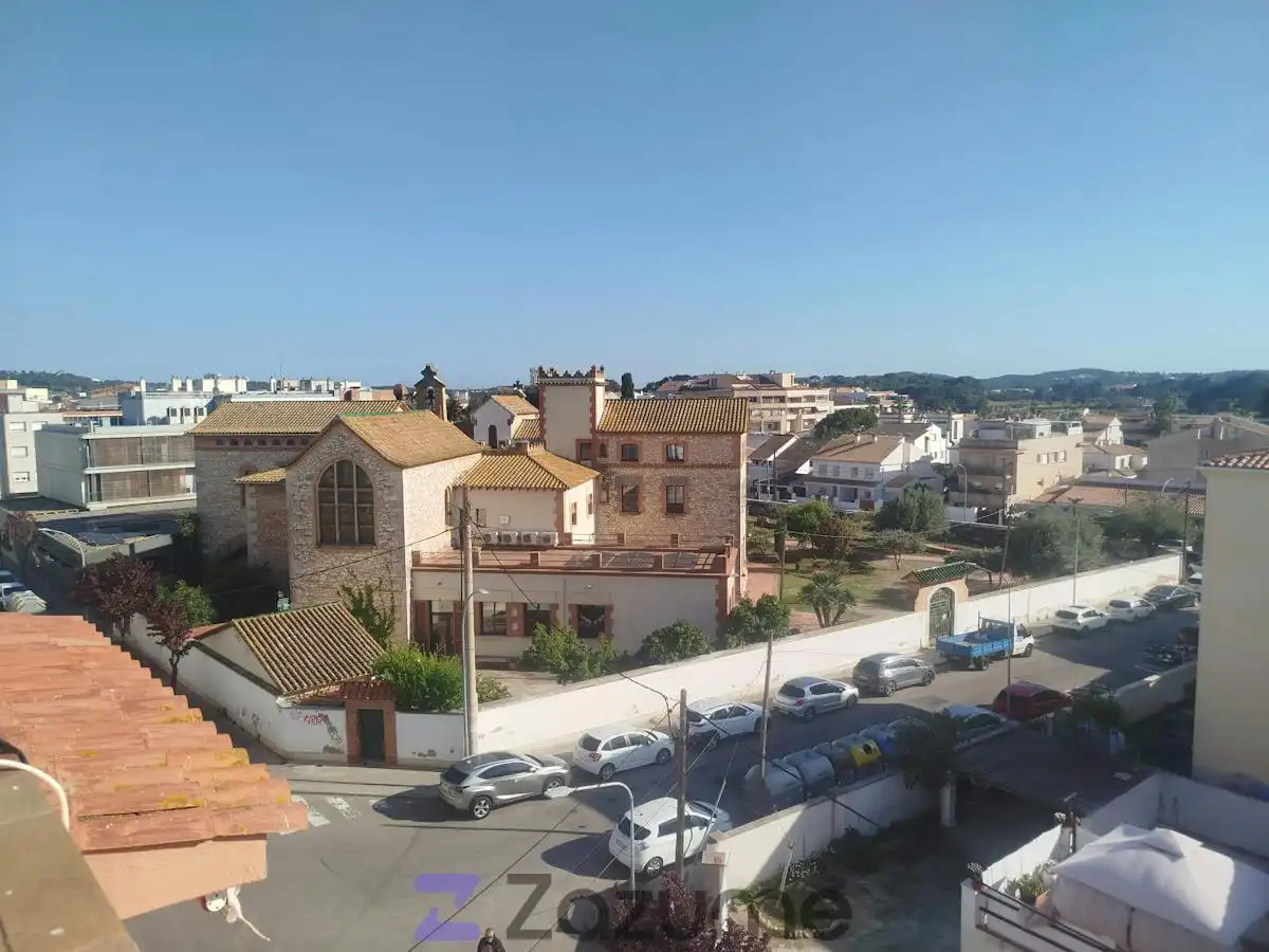 Vista exterior de Pis de lloguer en Sant Pere de Ribes amb Aire condicionat, Calefacció i Parquet
